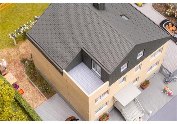 Faller 130755 Mehrfamilienhaus - H0 (1:87) | Bild 2