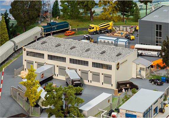 Faller 130785 Logistikhalle UPS HO | Bild 3