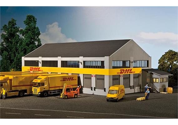 Faller 130981 Logistik-Zentrum "DHL" HO | Bild 1