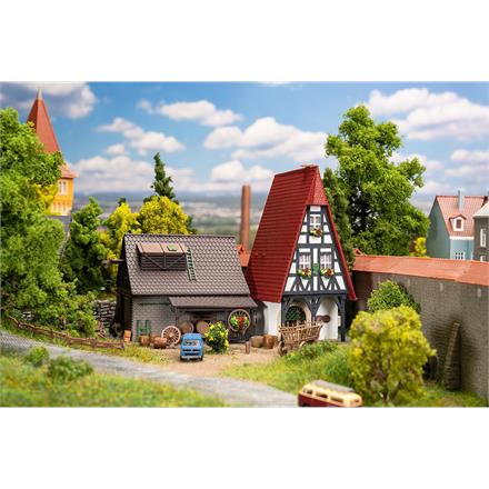 Faller 232156 Rathaus mit Weinkeller - N (1:160)