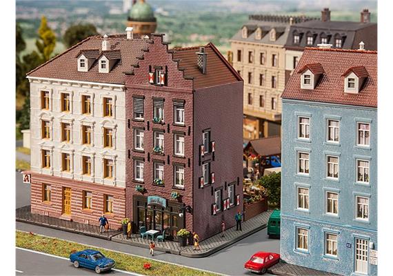 Faller 232334 Altstadthaus mit Bar | Bild 1