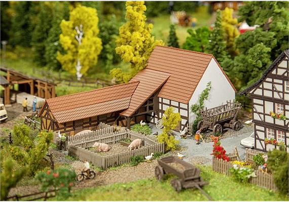 Faller 232371 Landwirtschaftliche Gebäude - N (1:160) | Bild 1