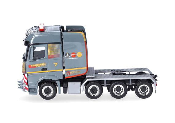 Herpa 317047 Mercedes-Benz Arocs Bigspace Schwerlast-Zugmaschine 4achs. "Friderici" - H0 | Bild 4