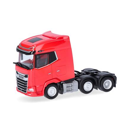 Herpa 318983 DAF XG Zugmaschine 3achs, verkehrsrot - H0 (1:87)