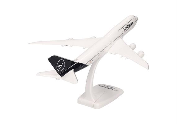 Herpa 611930 Lufthansa Boeing 747-8 Intercontinental - new 2018 colors - Massstab 1:250 | Bild 3