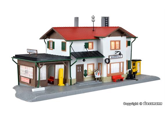Kibri 39496 Bahnhof Maienfeld inkl. Hausbeleuchtungs- Startset - H0 (1:87) | Bild 4