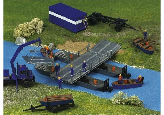 Kibri 8135 Pontons mit Arbeitsbrücke