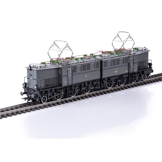 Märklin 38950 Elektrolok E 95 01 der DRG, blaugrau, AC 3L, digital mfx+/Sound - H0 (1:87) Märklin 38950 Elektrolok E 95 01 der DRG, blaugrau, AC 3L, digital mfx+/Sound - H0 (1:87)