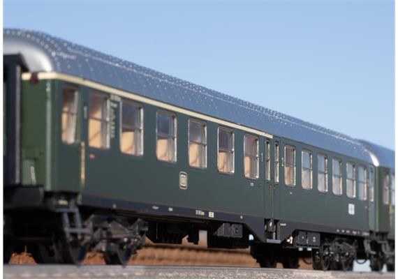 Märklin 43125 Reisezugwagen 1./2. Klasse der DB, mit LED-Innenbeleuchtung - H0 (1:87) | Bild 3