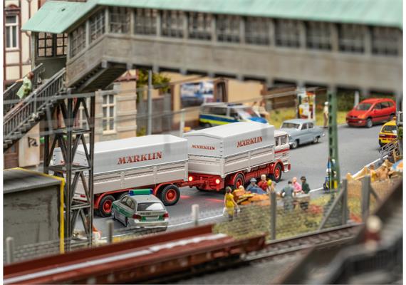Märklin 47412 Niederflurwagen Saadkms 690 DB mit Lastwagen und Anhänger RoLa - H0 (1:87) | Bild 4