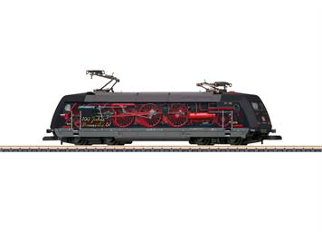 Märklin 88668 E-Lok DB BR 101 mit der Werbegestaltung "100 Jahre BR 01" - Z (1:220)