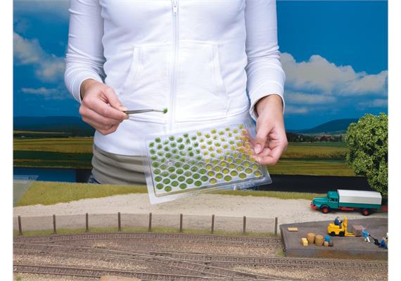 Noch 07135 Grasbüschel “blühend” gelb, rot, weiss veredelt | Bild 3