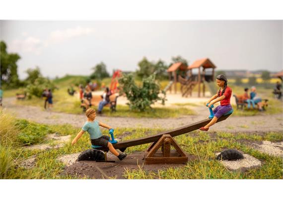 Noch 13400 micro-motion Kinderwippe - H0 (1:87) | Bild 1