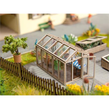 Noch 14357 Gewächshaus - H0 (1:87)