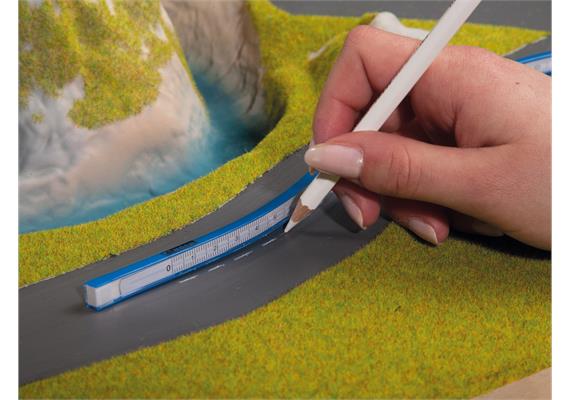 Noch 34240 Strassenmarkierungs-Schablonen, N (1:160) | Bild 1