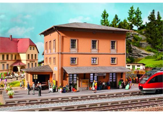 Noch Laser-Cut Bahnhof Tannau (Berg) HO | Bild 1