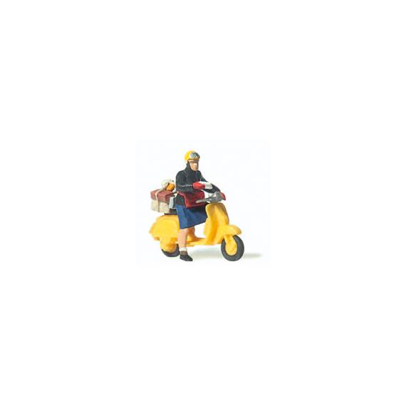 Preiser 28249 Postbotin auf Roller - H0 (1:87)