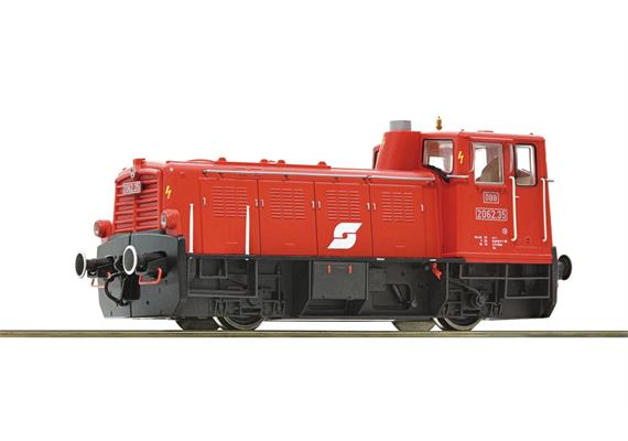 Roco 78001 Diesellokomotive Reihe 2062 der ÖBB in blutoranger Lackierung mit Pflatsch | Bild 1