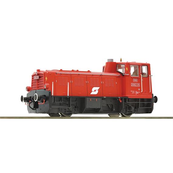 Roco 78001 Diesellokomotive Reihe 2062 der ÖBB in blutoranger Lackierung mit Pflatsch