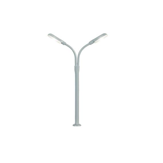 Viessmann 6495 Peitschenleuchte doppelt LED weiss - N (1:160)