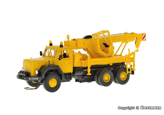 Viessmann 8021 MAGIRUS DEUTZ 3-achs Bergekran mit Rundumleuchten - H0 (1:87) | Bild 2