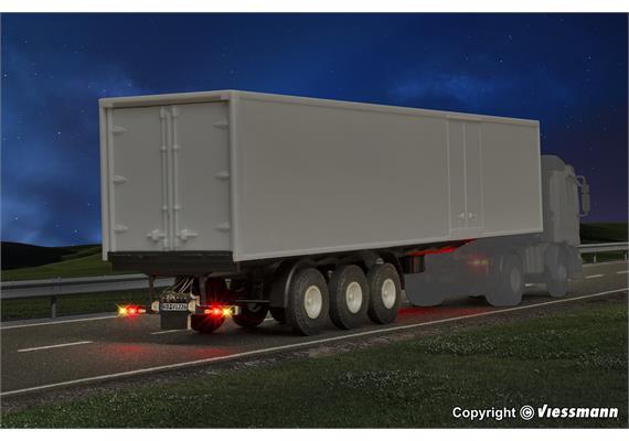 Viessmann 8226 3-achs Koffersattelauflieger mit Unterfahrschutz, Funktionsmodell - H0 | Bild 5