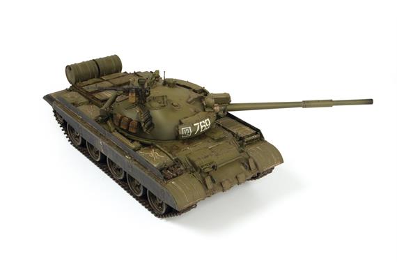 Zvezda 3679 Soviet Main Battle Tank T-62M - Massstab 1:35 | Bild 3