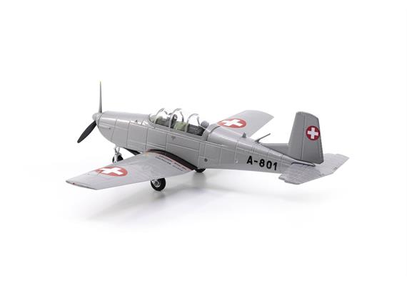 ACE 001300 Pilatus P-3 A-801 inklusive Chromständer - Massstab 1:72 | Bild 5