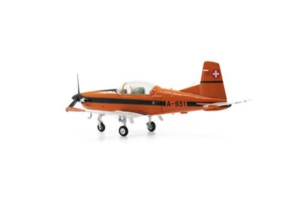 ACE 001716 Pilatus PC-7 A-931 Ursprungsbemalung orange - Massstab 1:72 | Bild 3