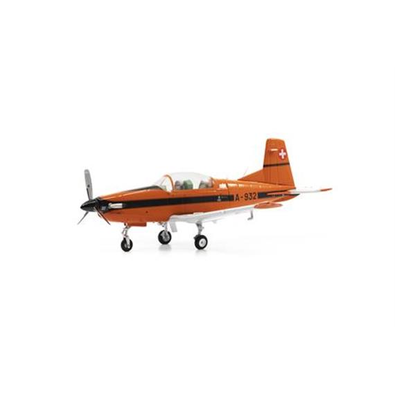 ACE 001717 Pilatus PC-7 A-932 Ursprungsbemalung orange - Massstab 1:72
