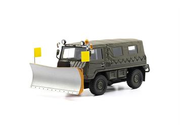 ATC 005542 Pinzgauer 710M mit Räumschild der Schweizer Armee, Fertigmodell - Massstab 1:43