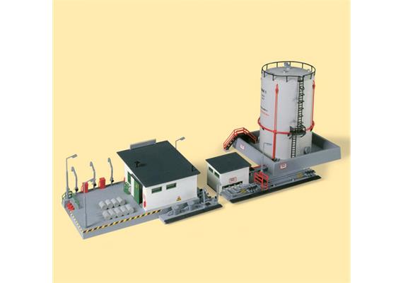 Auhagen 12264 Kleines Tanklager mit Hochtank HO | Bild 2