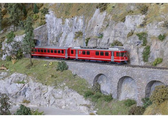 Bemo 7343255 MGB Be 4/4 515 Pendelzug "Pfadi Bundeslager", 4-teilig, digital/Sound - H0m | Bild 2