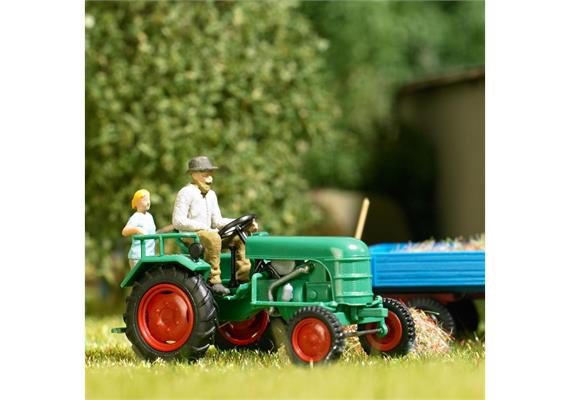 Busch 40072 Traktor Kramer KL 11 mit Bauer und Kind - H0 (1:87) | Bild 2