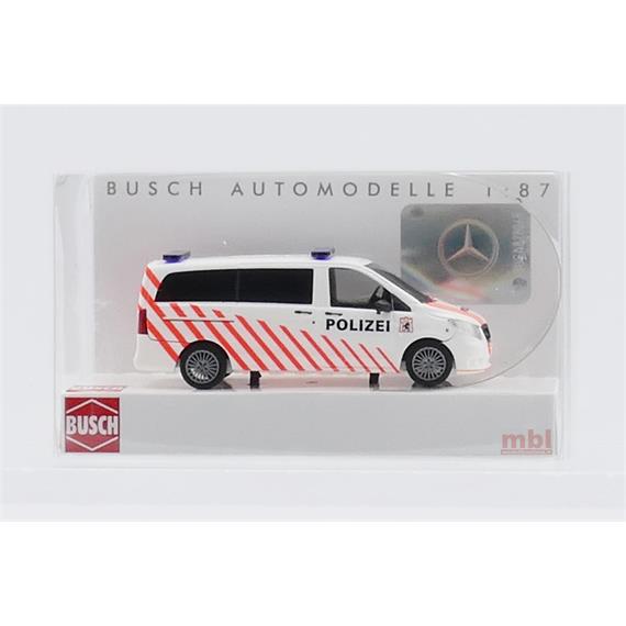 Busch 51100.182 MB Vito Kastenwagen Polizei Chur, Sonderserie - H0 (1:87)