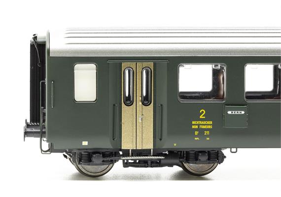 ESU 36662 BLS Steuerwagen Bt 211 grün, Ep.III - H0 (1:87) | Bild 6