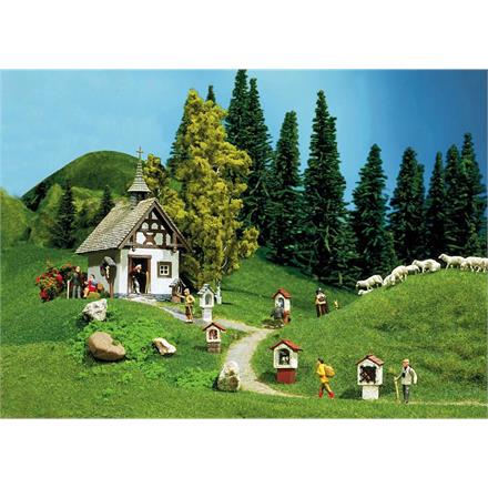 Faller 130235 Kapelle mit Wegkreuzen - H0 (1:87)