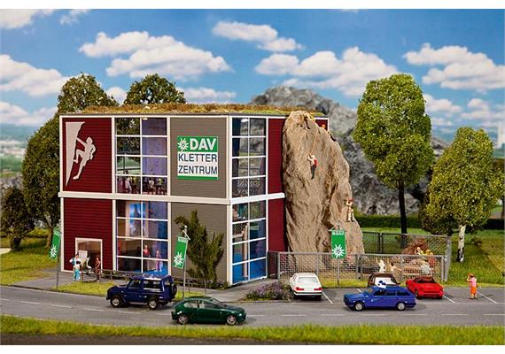 Faller 130324 PREMIUM-Modell Kletterzentrum | Bild 1