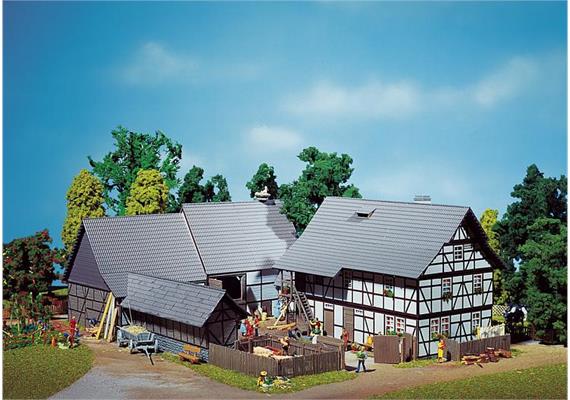Faller 130370 Dreiseit-Hof