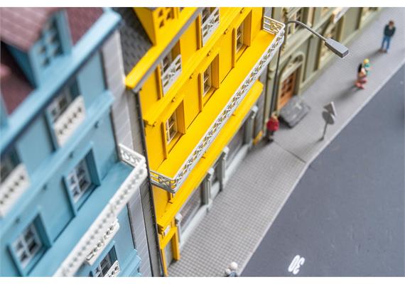 Faller 130714 Stadthäuser-Set - H0 1:87 | Bild 4