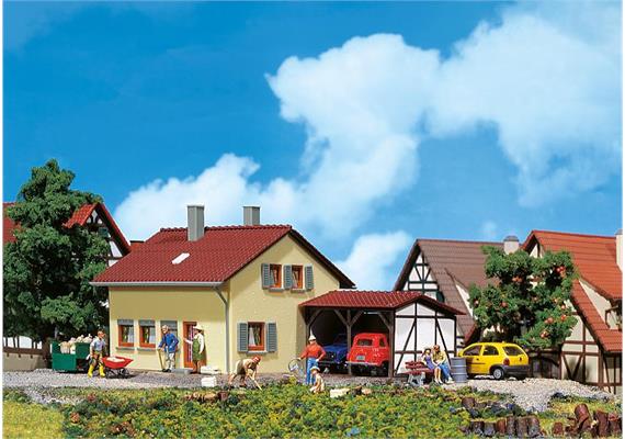 Faller 131358 Hobby Siedlerhaus mit Anbau HO | Bild 1