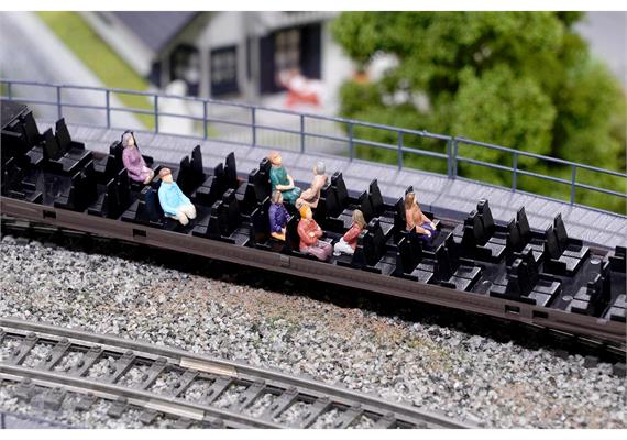 Faller 151685 Sitzende Personen ohne Beine - H0 (1:87) | Bild 2