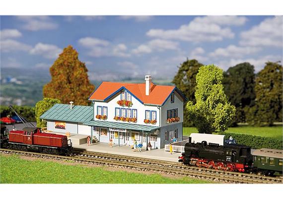 Faller 212110 Bahnhof Feuerbach N | Bild 1