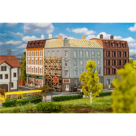 Faller 232166 Stadteckhaus im Umbau - N (1:160)
