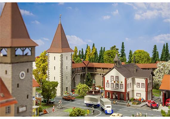 Faller 232355 Altstadtmauer-Set N | Bild 1