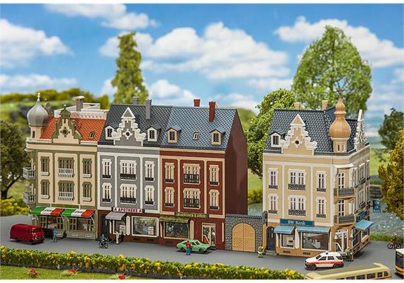 Faller 232385 Stadthäuserzeile "Beethovenstrasse" N | Bild 1