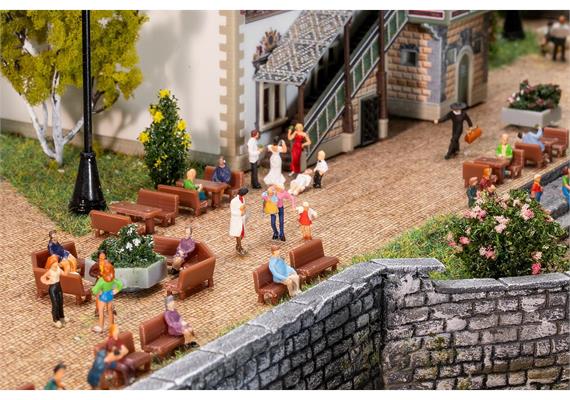 Faller 272439 64 Bänke und 30 Tische - N (1:160) | Bild 1