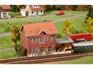 Faller 282711 Bahnhof Klingenberg