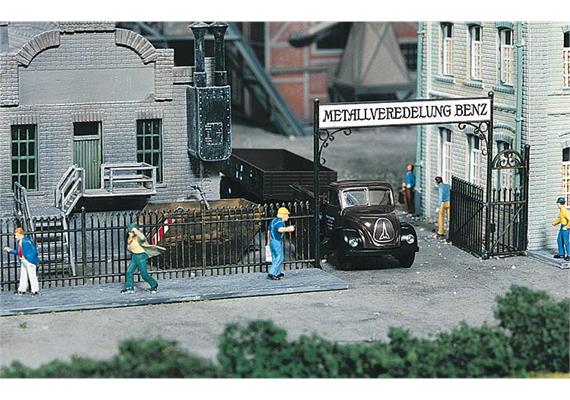 Faller Eisenzaun mit Tor HO | Bild 1