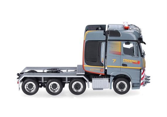 Herpa 317047 Mercedes-Benz Arocs Bigspace Schwerlast-Zugmaschine 4achs. "Friderici" - H0 | Bild 3